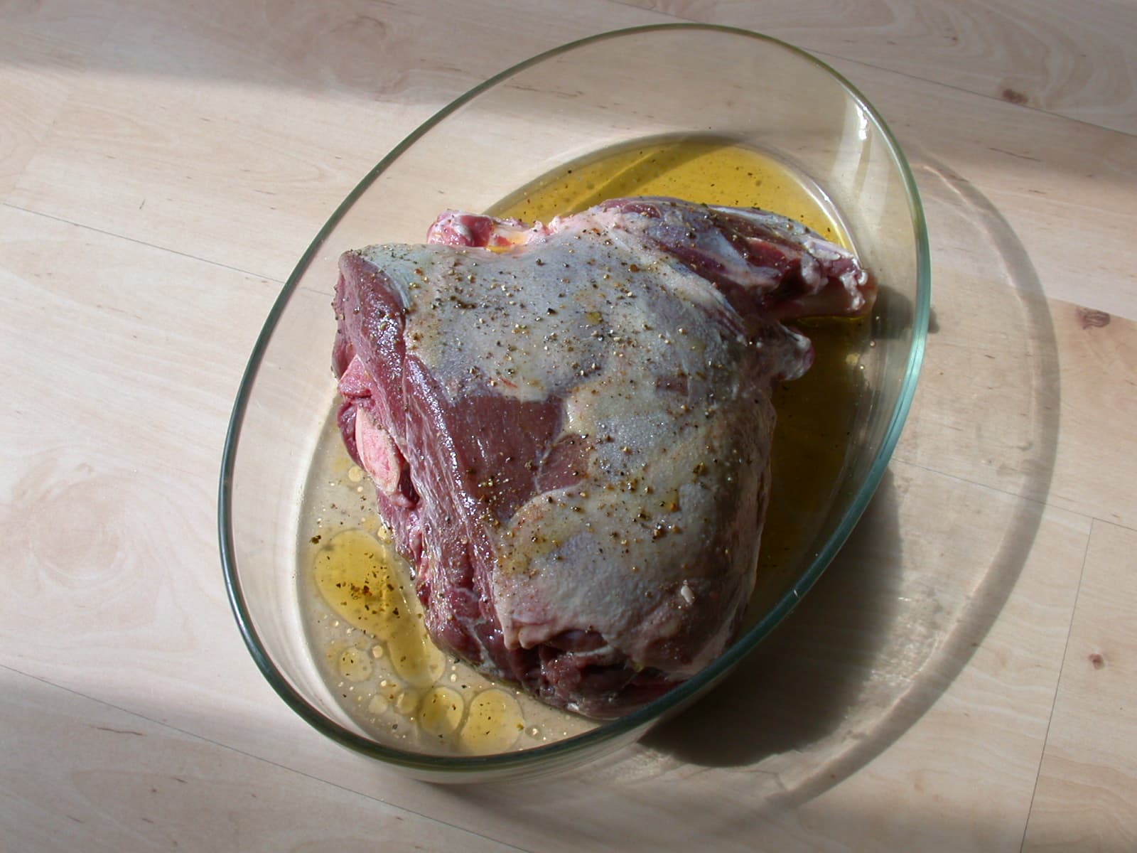 Lamb Leg (Bone-in)